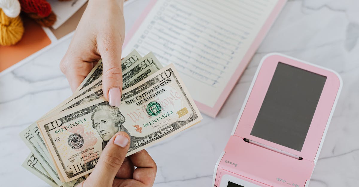 Creative Financing Options for Buying Vacant Land: Crowdfunding, Seller Finance, and REITs Explained